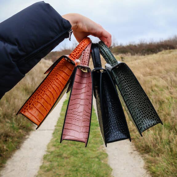 Laura taske med croco-print i kvalitetslæder for engroshandel hos I Sette Giorni
