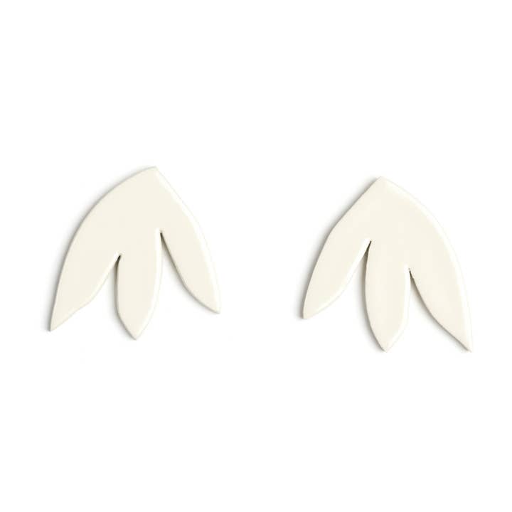 Susane vitlackerade trä örhängen för wholesale av LAKLAK