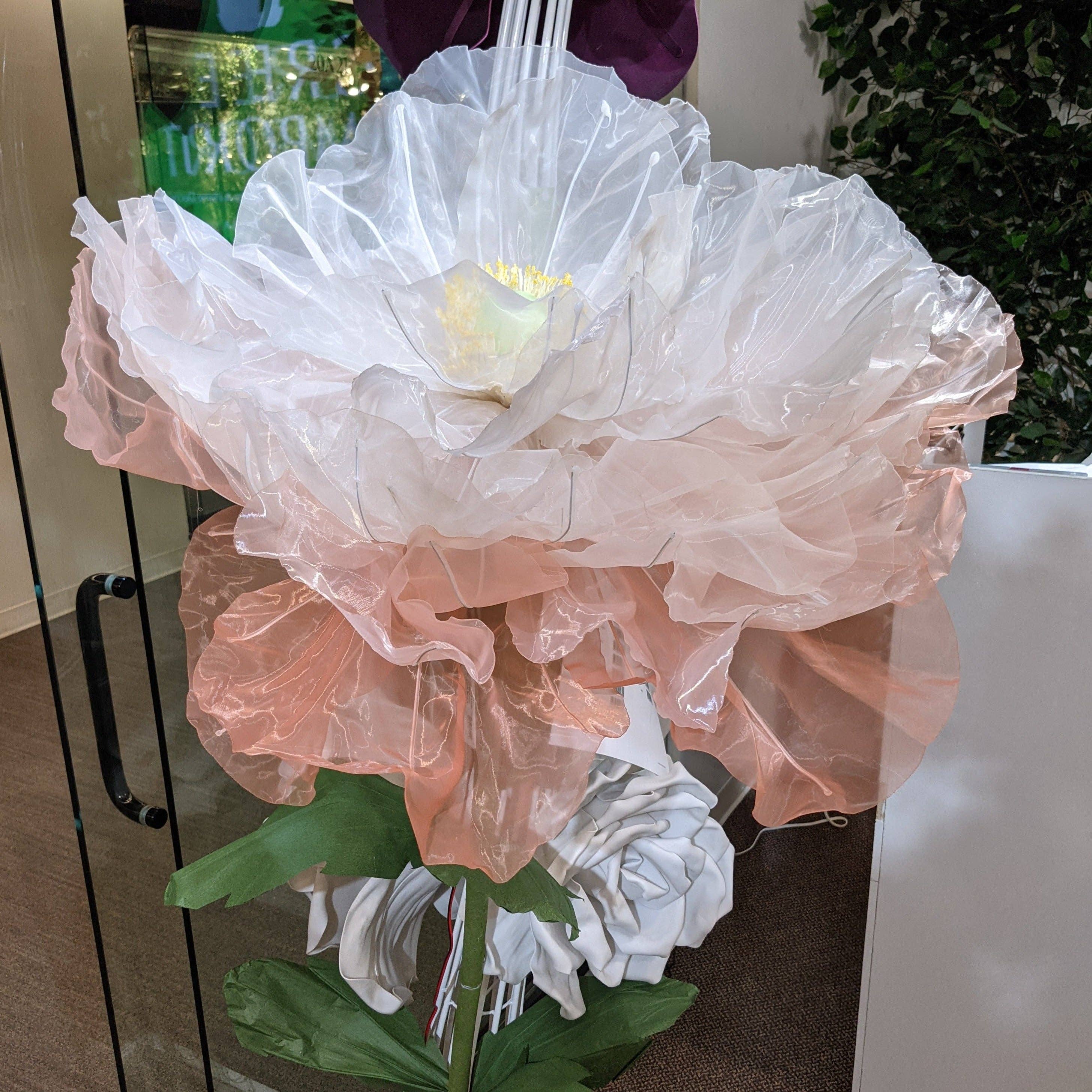 Green Import Limited - Wholesale Decal - Party Decorations - AC10251 GIANT KINETIC MOVING LACE POPPY,6'1