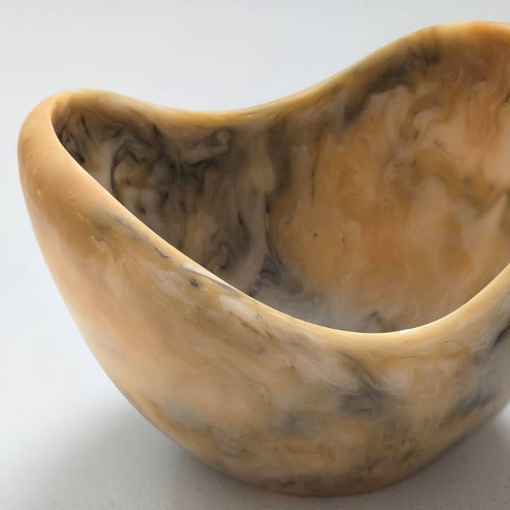 Gibb & Daan - Wholesale Serve Bowl - Organic Shape Resin Bowl - Entryway Catchall - Small Size 18