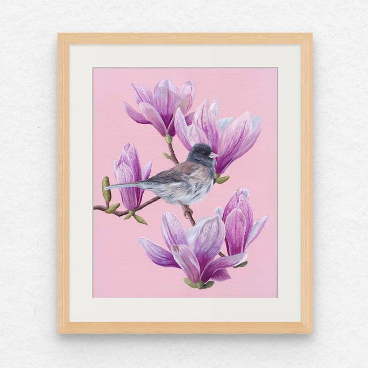 Imprimé « Junco aux yeux noirs en fleurs de magnolia » pour la vente par Bekah Zeimetz Art