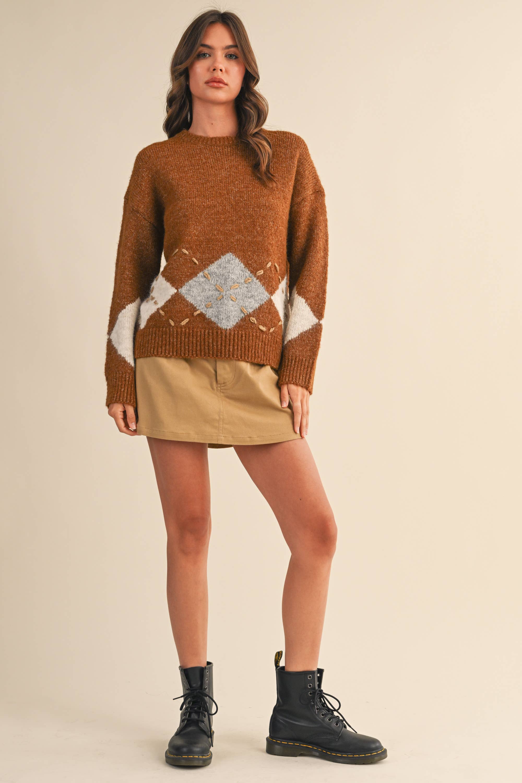 Klesis – wholesale Knitted jumper – Women′s – IT4465 ARGYLE BORDER PRINT SWEATER TOP5