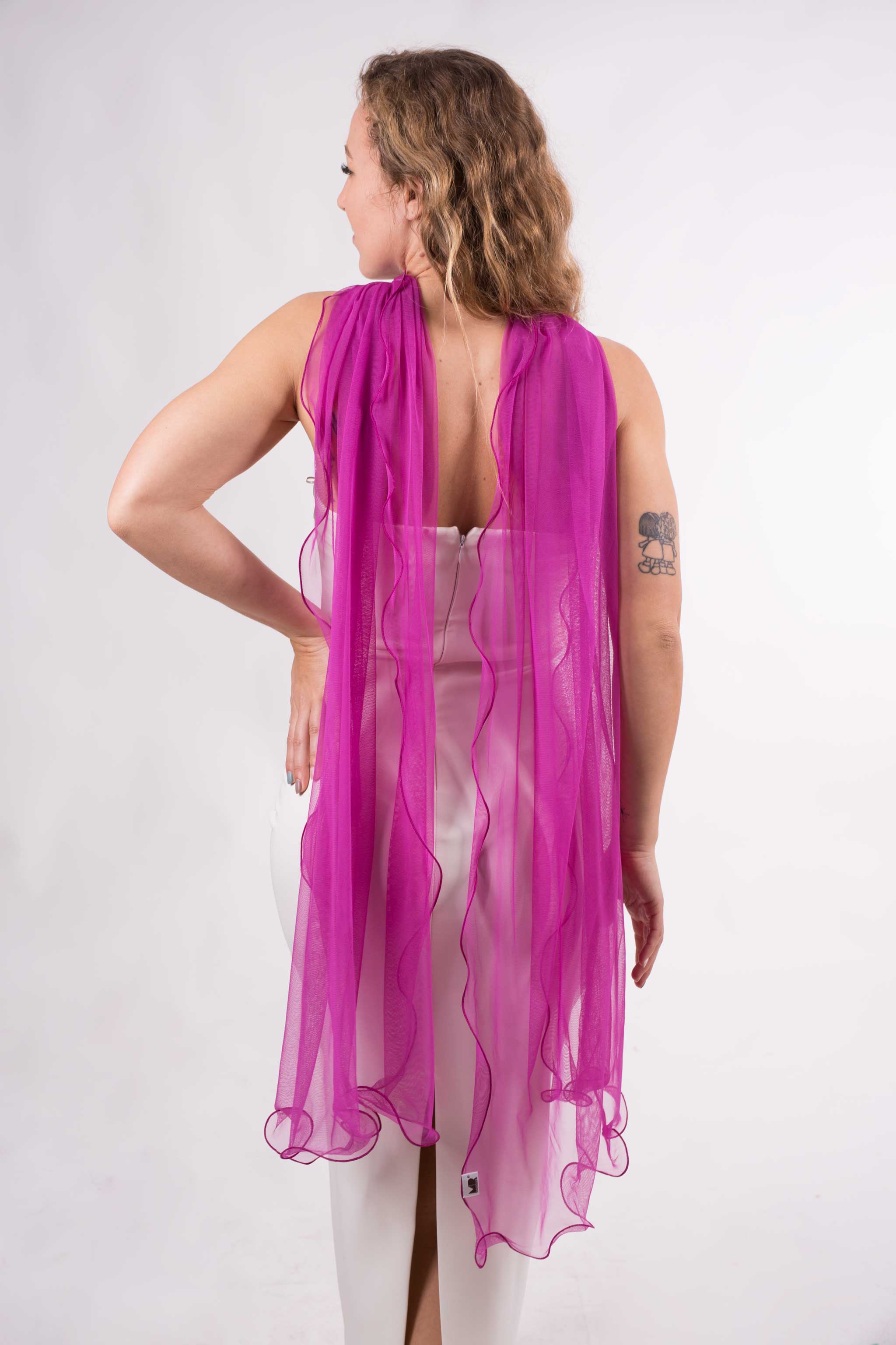 MR Complements - Vente Écharpe – femme - Châle en tulle grande taille aux bords ondulés66