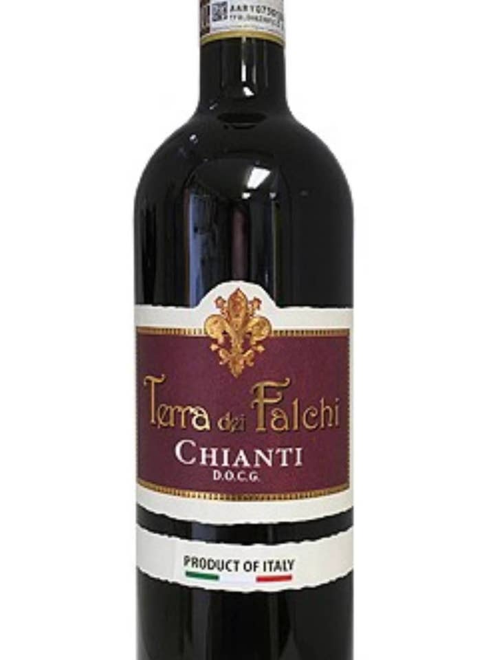 Terra dei Falchi Chianti case of 12 bottle of 0,75 cl for wholesale by Montinaro