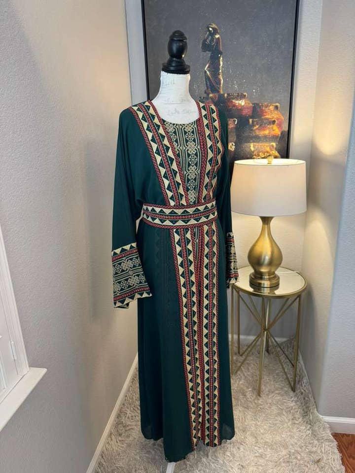 Samra Thobe per la vendita all'ingrosso da parte di Bonita Style