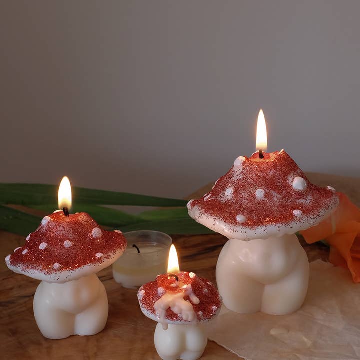 Interlude Candles - Venta al por mayor Velas de diseño llamativo - Trío de Velas de Hongo Diosa Brillantes de Cera de Soya1