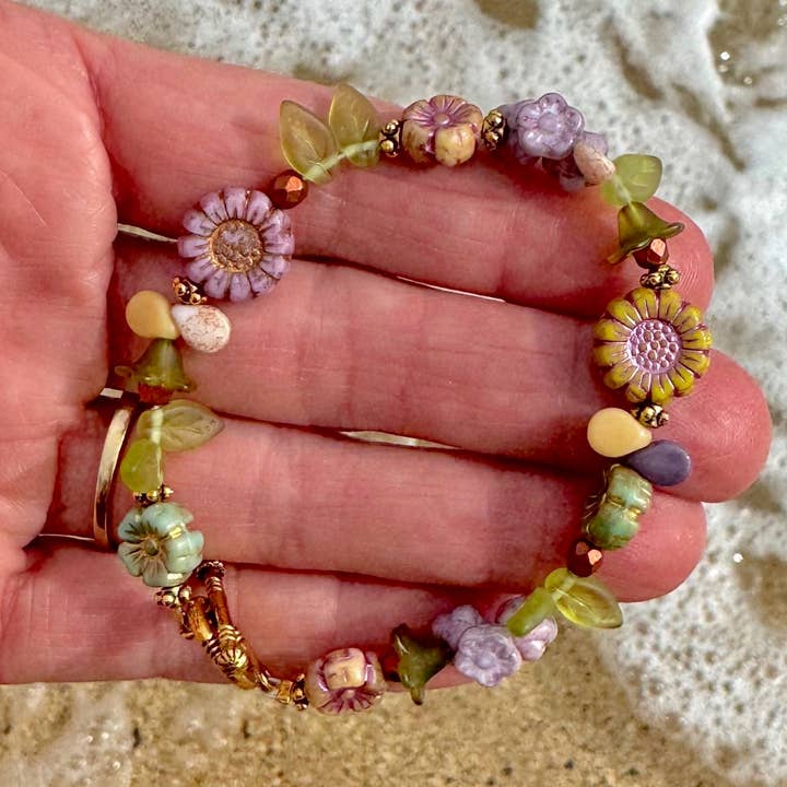 Pulsera de Flores de Primavera con Cierre de Aloha Hawaii Line para venta al por mayor de Marlene VanBeek Jewelry