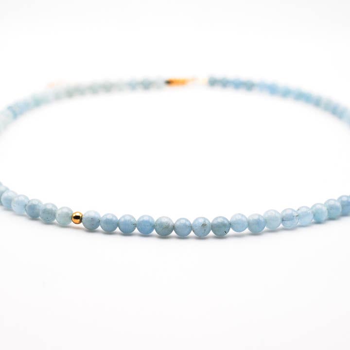 Collana Girocollo Mini Solo Acquamarina per la vendita all'ingrosso da parte di Ripple | Reiki Infused Jewelry