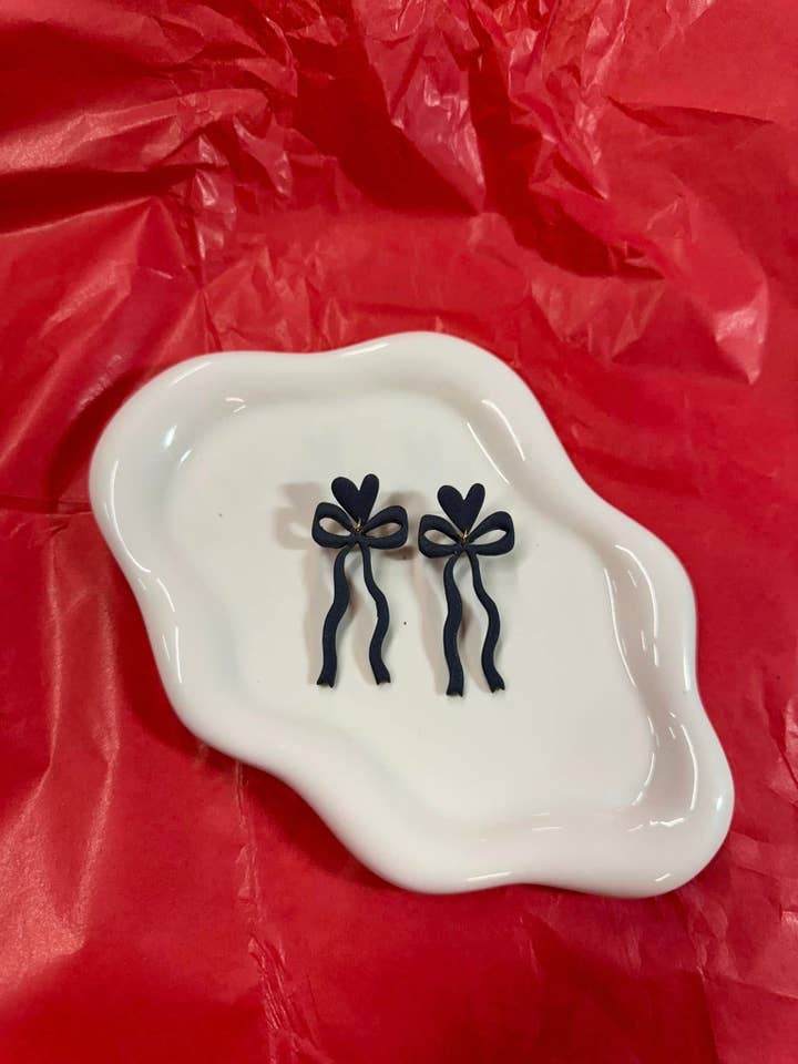 Les Nœuds Chéris en Bleu Scintillant | Argile de la Saint-Valentin pour la vente par Watch Me Bloom