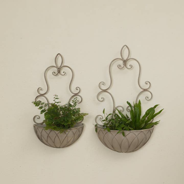 Descuento S/2 Colgador de Pared Metálico para Plantas B para venta al por mayor de The Gerson Companies