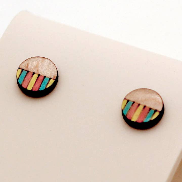 Sommer stribe træ Stud Øreringe for engroshandel hos Little Blue Jewelry + Displays by M3 Custom Designs