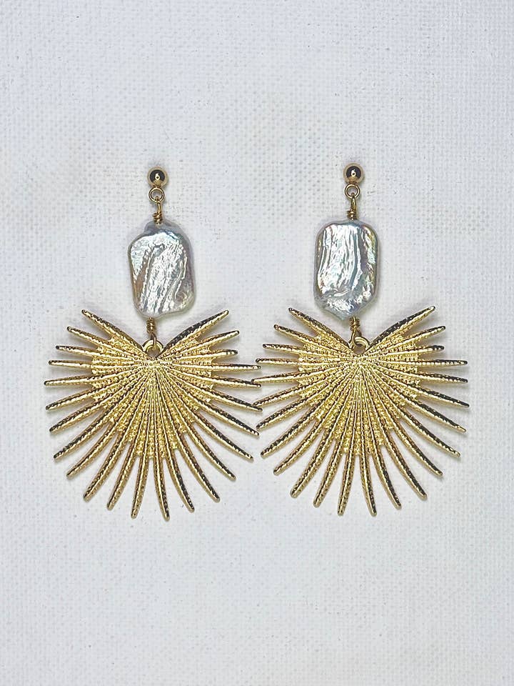 Perle Flare Statement Øreringe for engroshandel hos Lynnmade