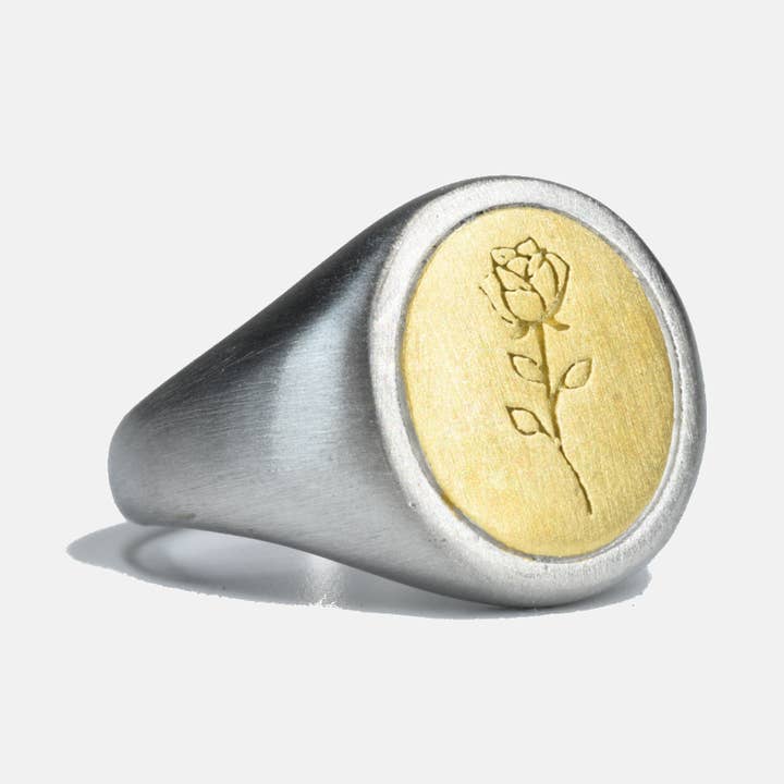 Curated Basics - Wholesale Signet Ring - Rose Ring0