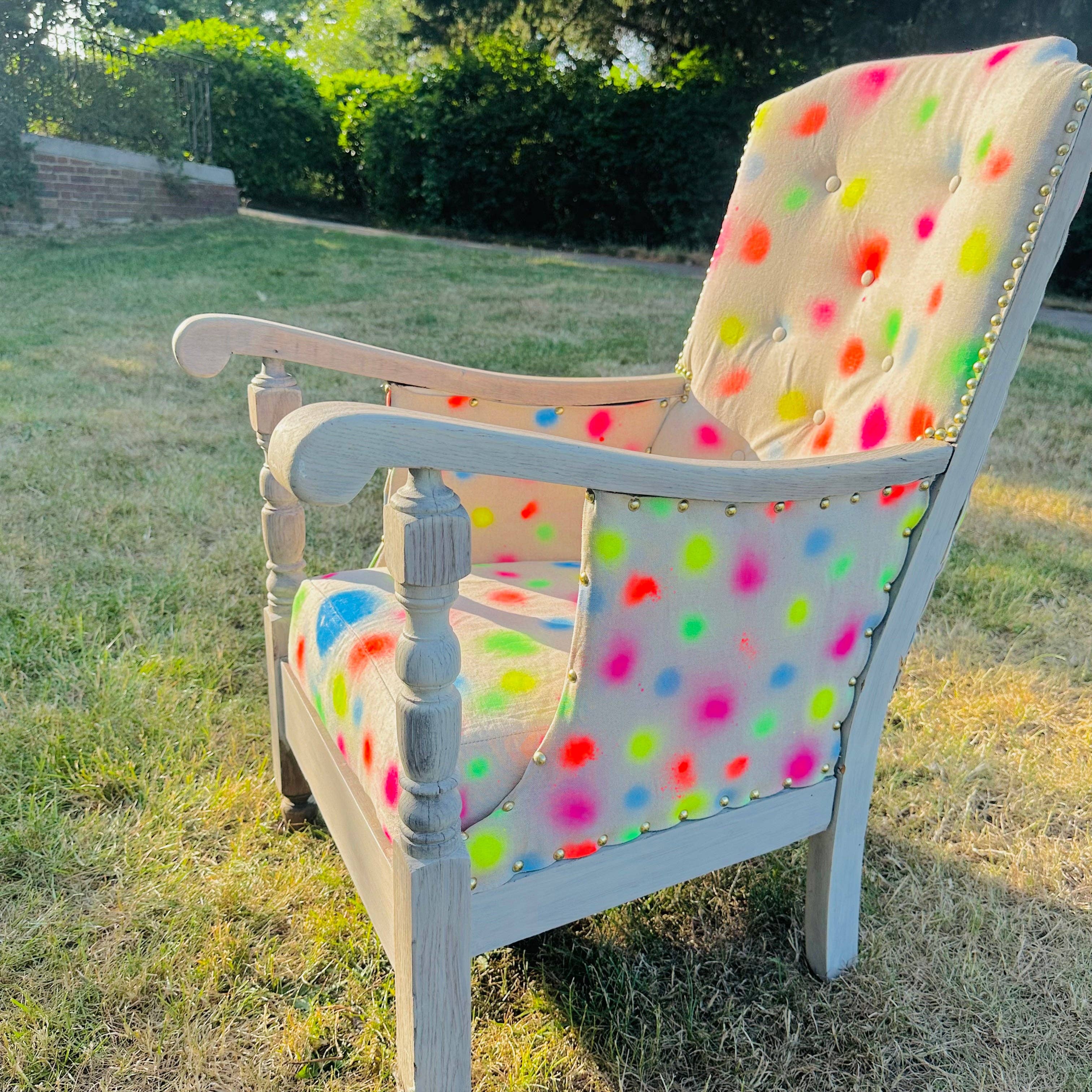 thestudioUP – wholesale Chair – Upholstered & Upcycled Vintage 1950s Armchair in Sustainable Linen Print3