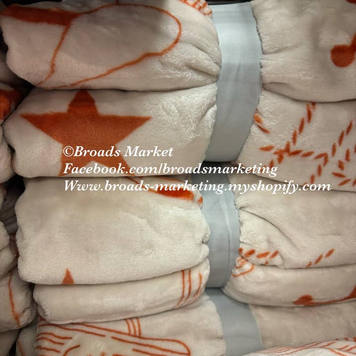 Broads Market - Wholesale Throw Blanket - Howdy Super Plush Blanket