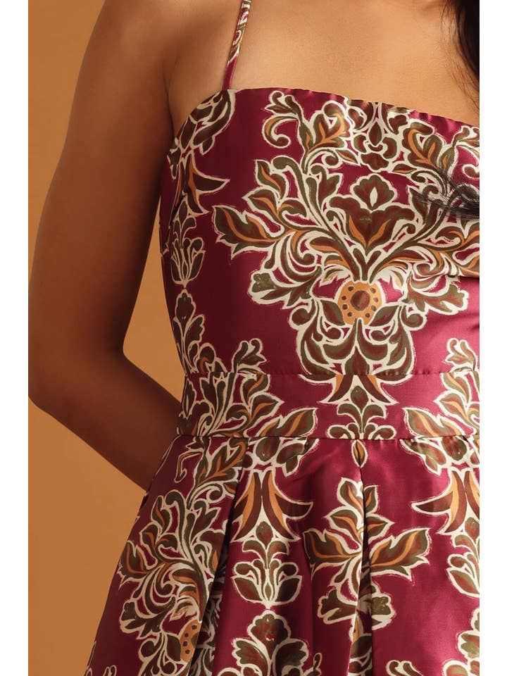 BERRY A printed woven midi dress - ID21702 for wholesale on Faire