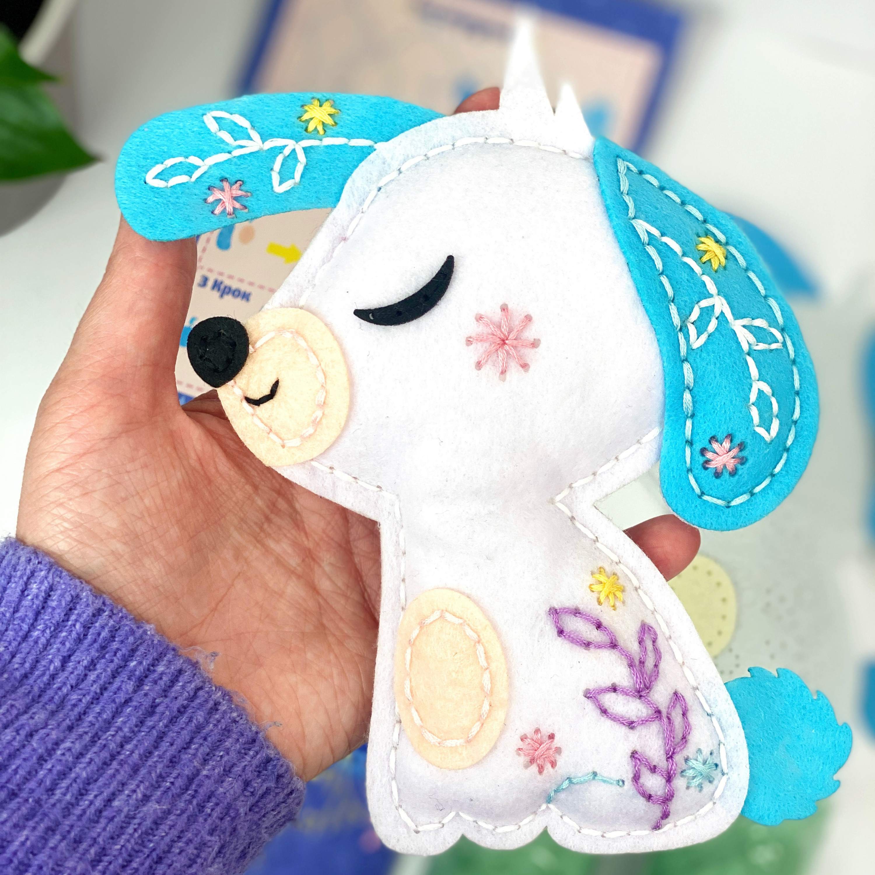 Fainotoys - Vendita all'ingrosso Kit per lavoretti fai da te - Bambini - APLI Krapli - APLI Krapli Kit di Cucito per Giocattolo in Feltro Cane Feltro Pretagliato Imbottitura Filo & Ago Sicuro Età 6+3