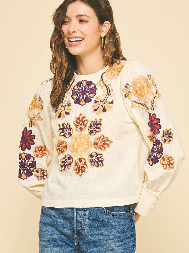 BLUSA CON BORDADO FLORAL - 6473T para venta al por mayor de PINCH