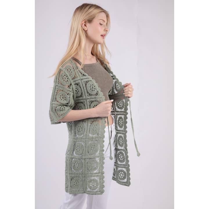 Spring 2024 kläder Stor virkad Long Beach Cardigan K för wholesale av Apolline