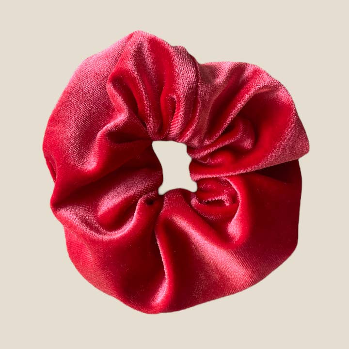 Scrunchie Leila rosso per la vendita all'ingrosso da parte di La Eva Store