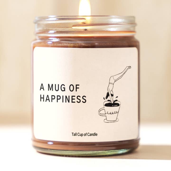 Et krus af lykke | Hyggelig gave | Kaffe tema stearinlys | Håndhældt soja stearinlys for engroshandel hos Tall Cup of Candle