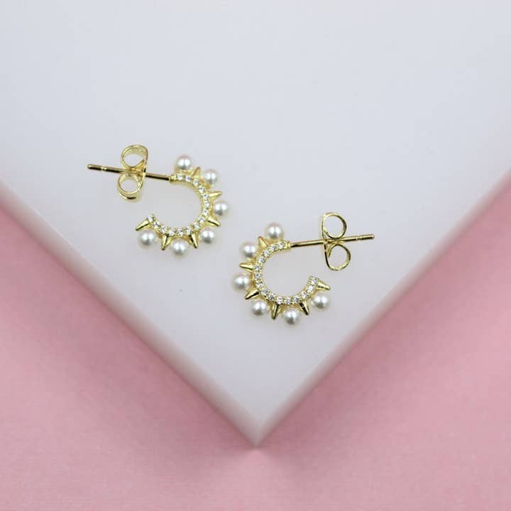 Créoles ouvertes en or 18 carats avec perles à pointes (K269) pour la vente par MIA Jewelry