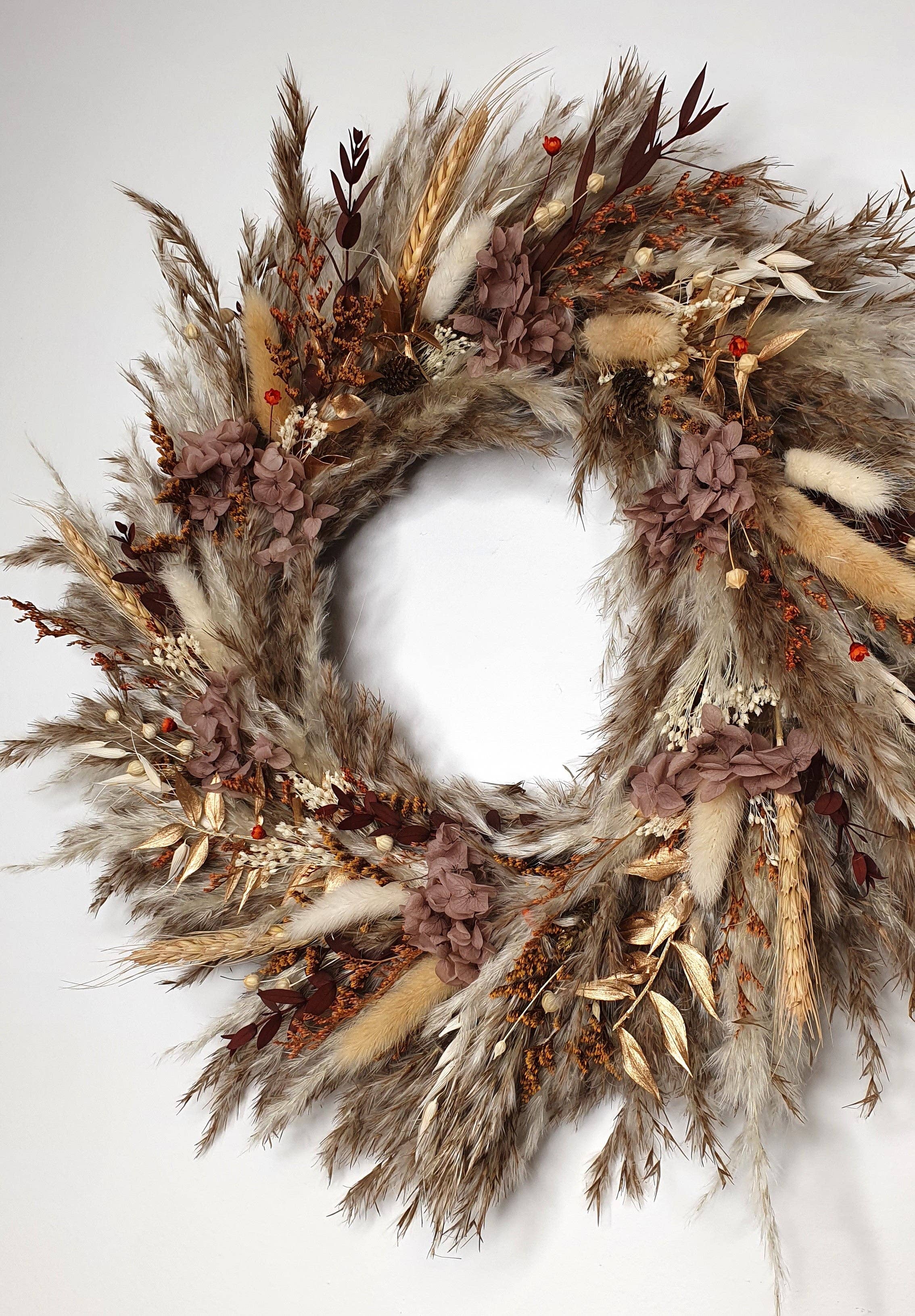 Opal Lily - Wholesale Wreath - Autumn Pampas Wreath3