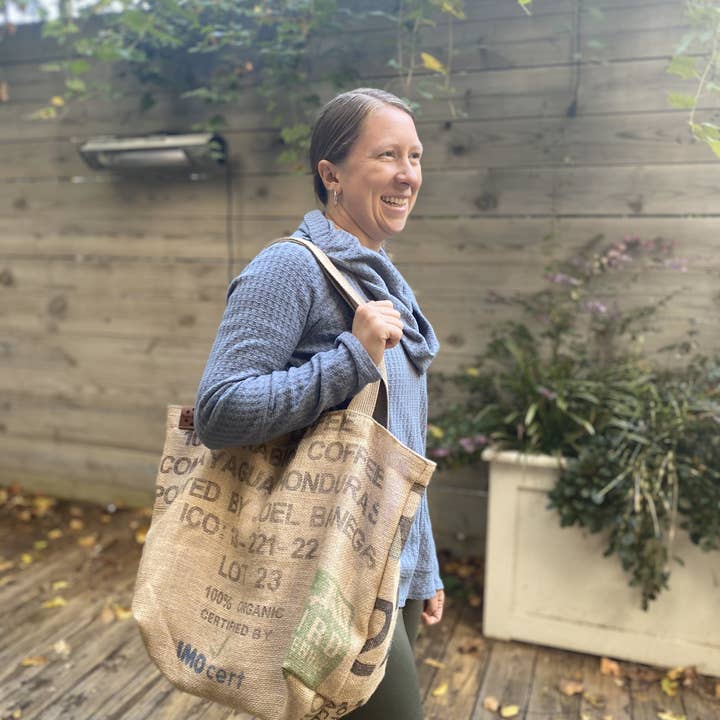 Beer to Bags - Wholesale Shoulder Bag - Unisex - Cafe Companion Market Bag1