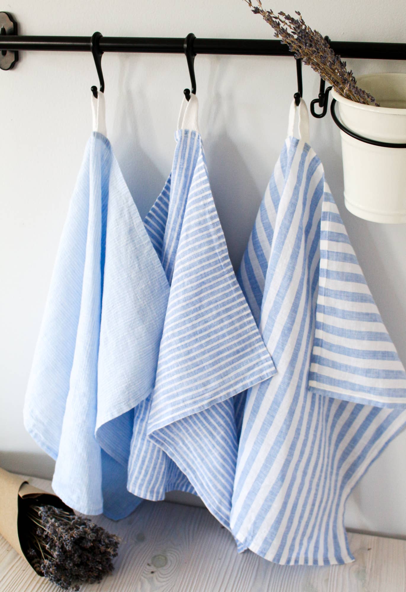 My Kitchen Linens – wholesale Tea towel – Tea Towel Set of 3 / Sky Blue Stripes1