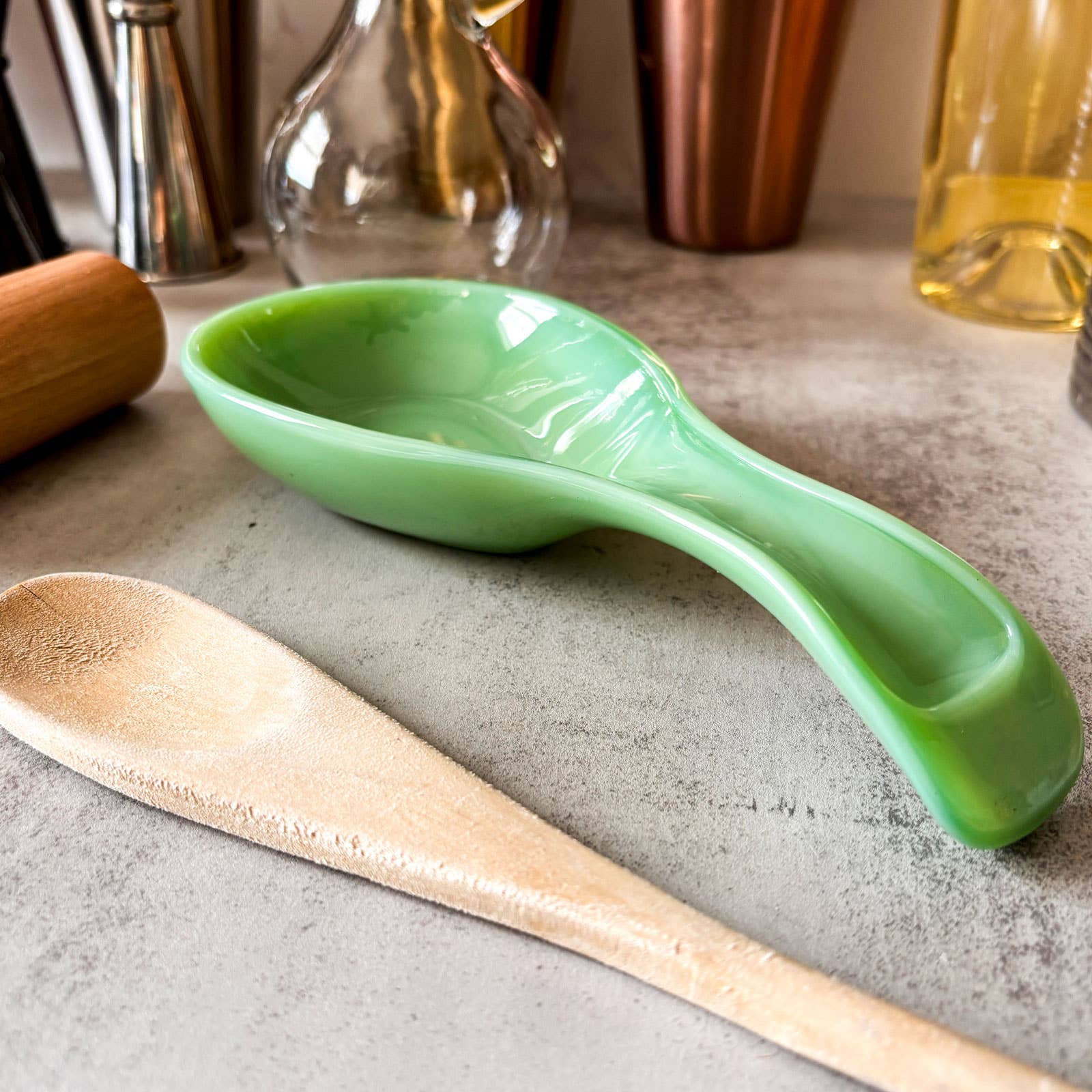 TableCraft Products Company - Wholesale Spoon Rest - Jadeite Glass Collection Spoon Rest6
