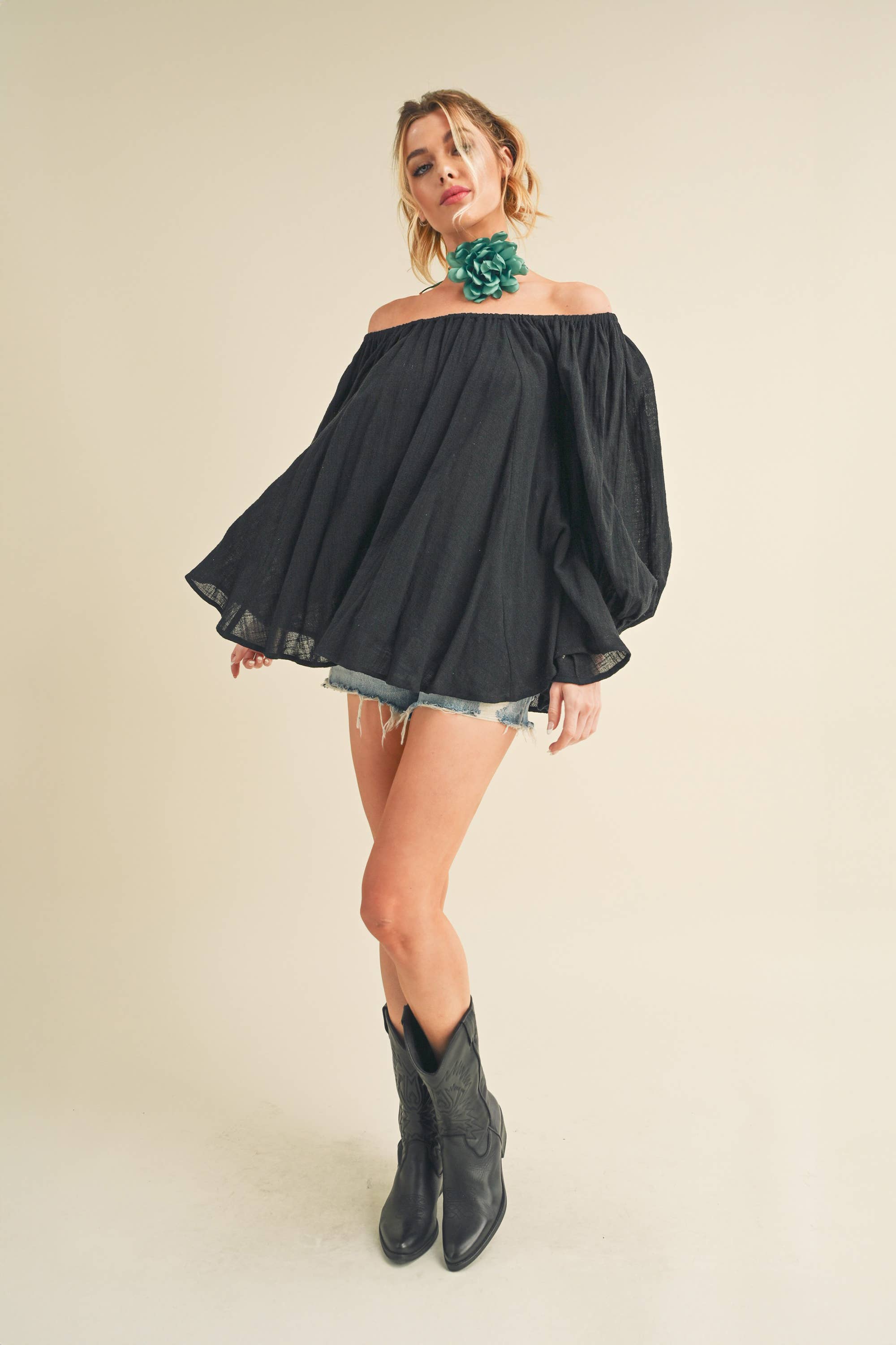 AEMI + CO - Wholesale Dress - Women's - 495DN Nately Off Shoulder Tunic Dress 64