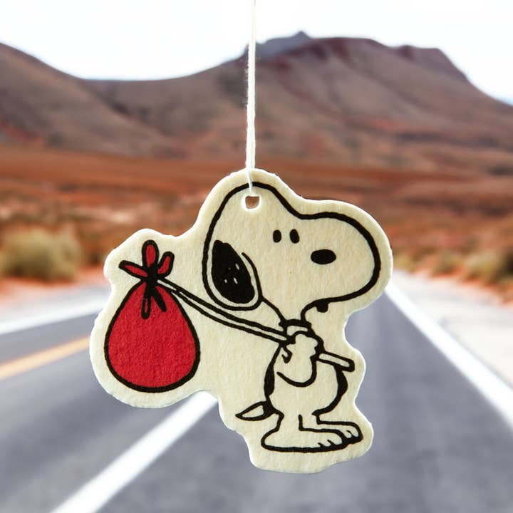 Three Potato Four - Wholesale Air Freshener - 3P4 x Peanuts® - Snoopy Nomad Air Freshener1