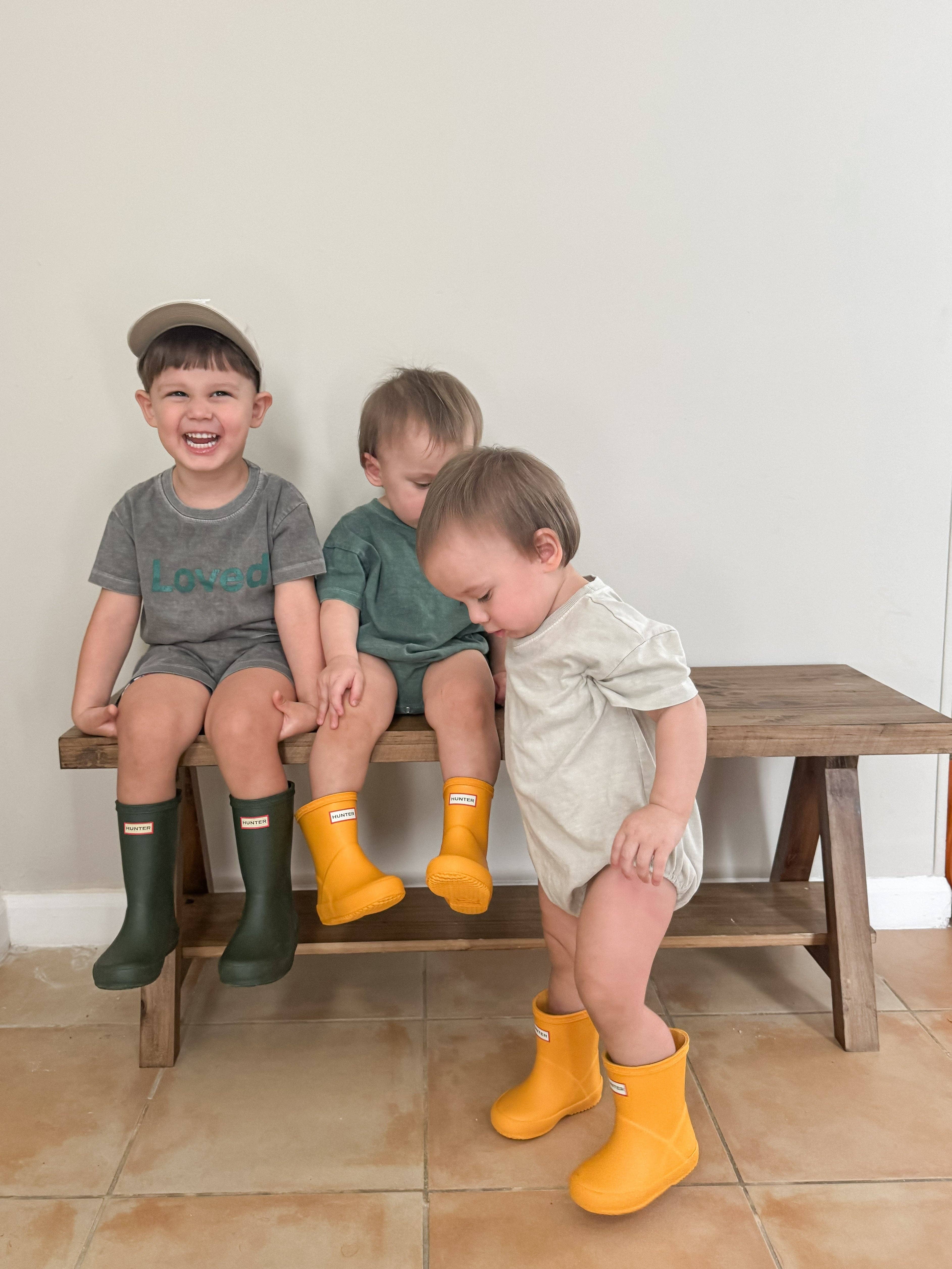 At Noon - Vendita all'ingrosso Tutina (senza piedini) - Neonati - T-Shirt Tinta in Abbigliamento per Bambini (3-18 m) - 4 colori7