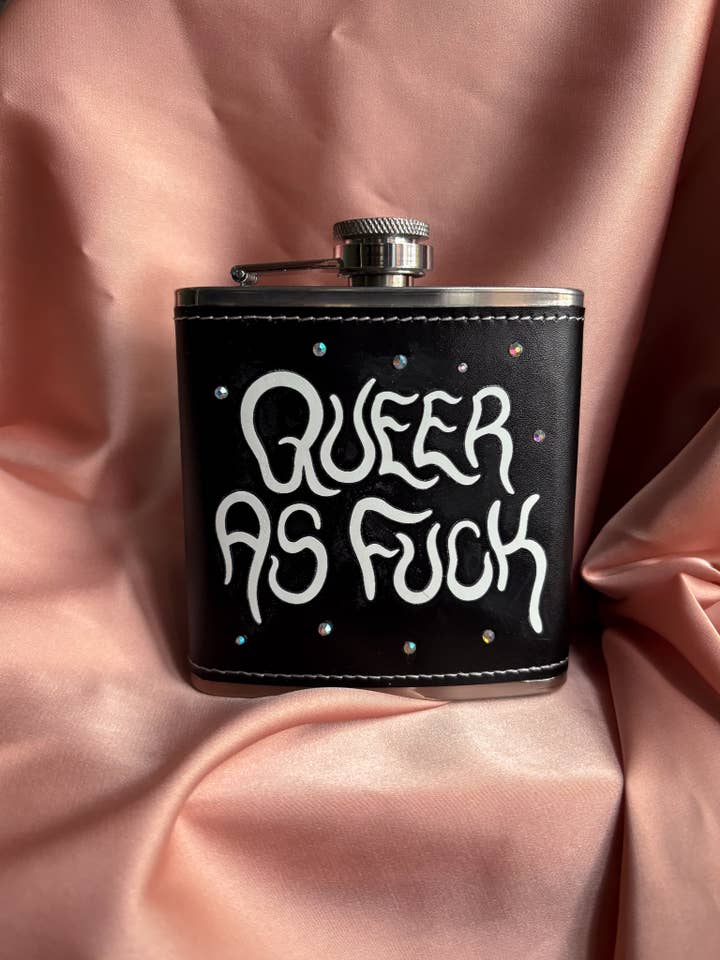 Queer as fuck hipflask for wholesale by koukou