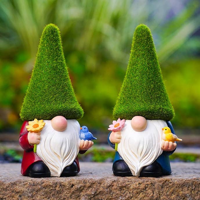 Liffy - Wholesale Garden Gnome - Moss Hat Garden Gnome Resin Figurines Cute Yard Decor2