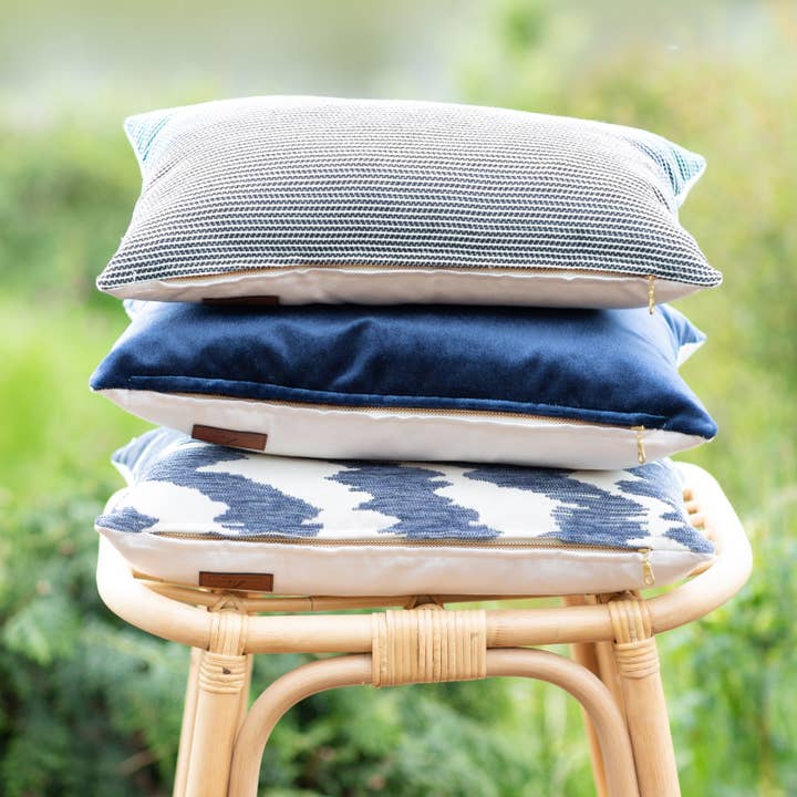 Linen & Ivory - Wholesale Throw Pillow Cover - MIDNIGHT || Navy/ Indigo Velvet Indoor/Outdoor Pillow Cover10