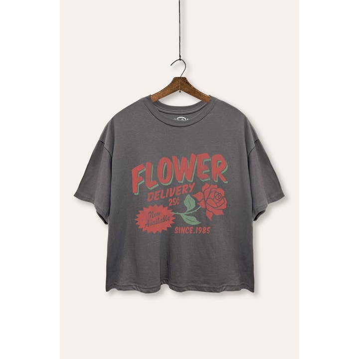 STARCHIS - Wholesale T-Shirt (Graphic) - Women's - FLOWER DELIVERY OVERSIZED BOXY GRAPHIC CROP TOP1