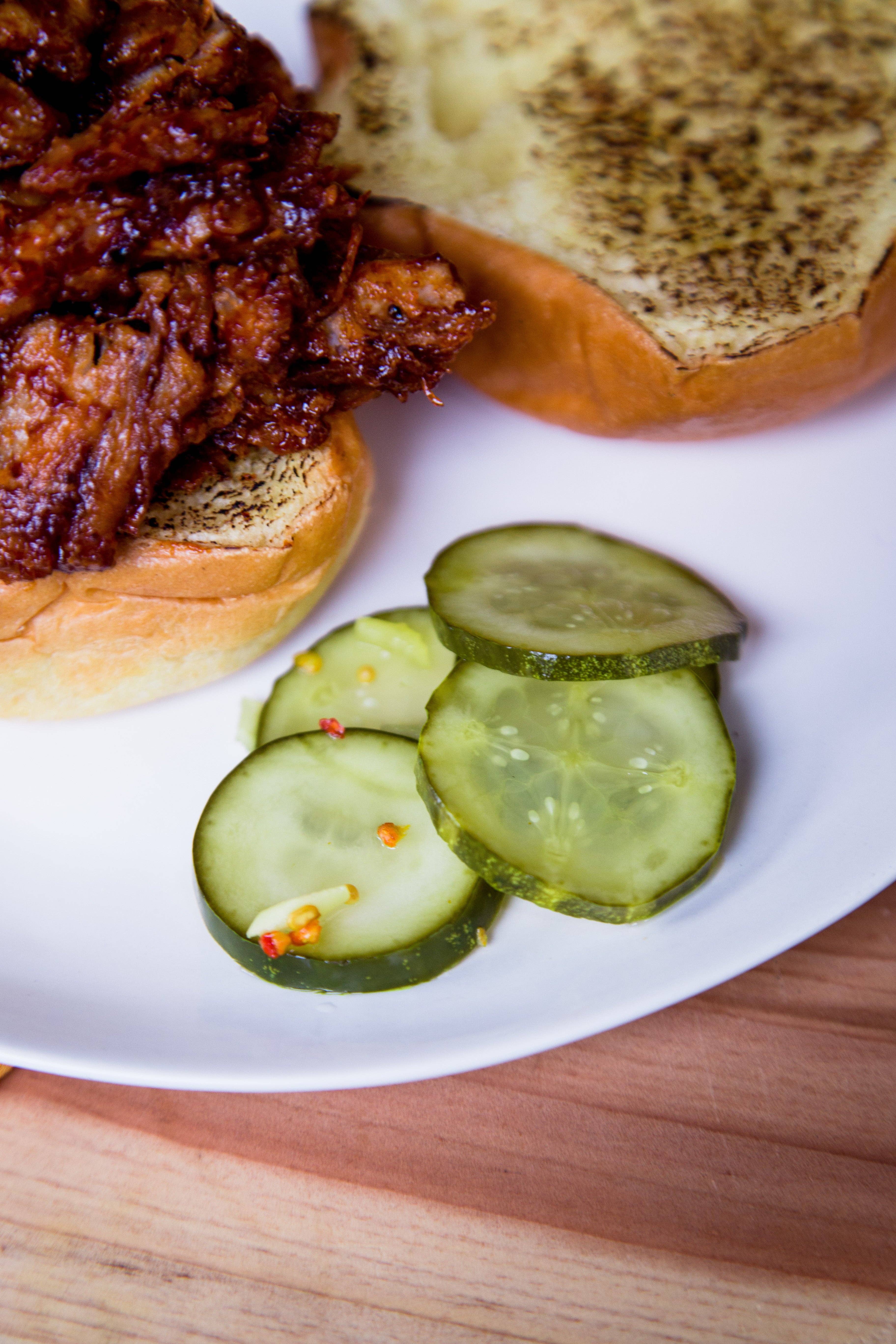 The People's Provisions - Wholesale Pickled Vegetables - Sweet & Spicy Pickles 16oz5