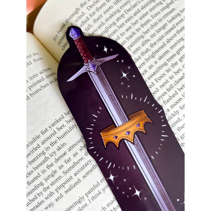 Chapter & Claw Studio - Wholesale Bookmark - Fantasy Reader Bookmark2