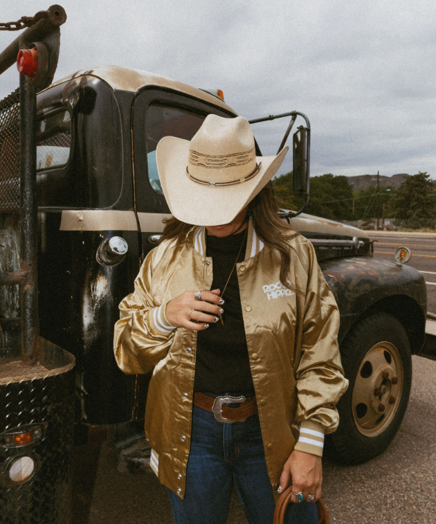 Rodeo Hippie - Vente Veste – femme - VESTE EN SATIN DORÉE POUR MEMBRE DU COUNTRY CLUB7