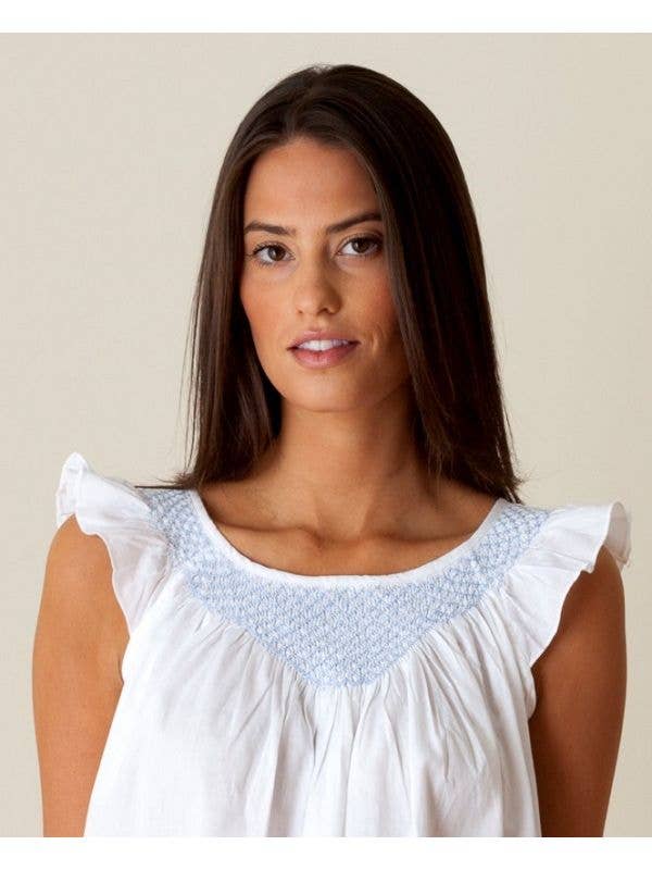 Jacaranda Living – Engroshandel Natkjole - Dame – Lisa Hvid Bomuld Natkjole - Smocked1