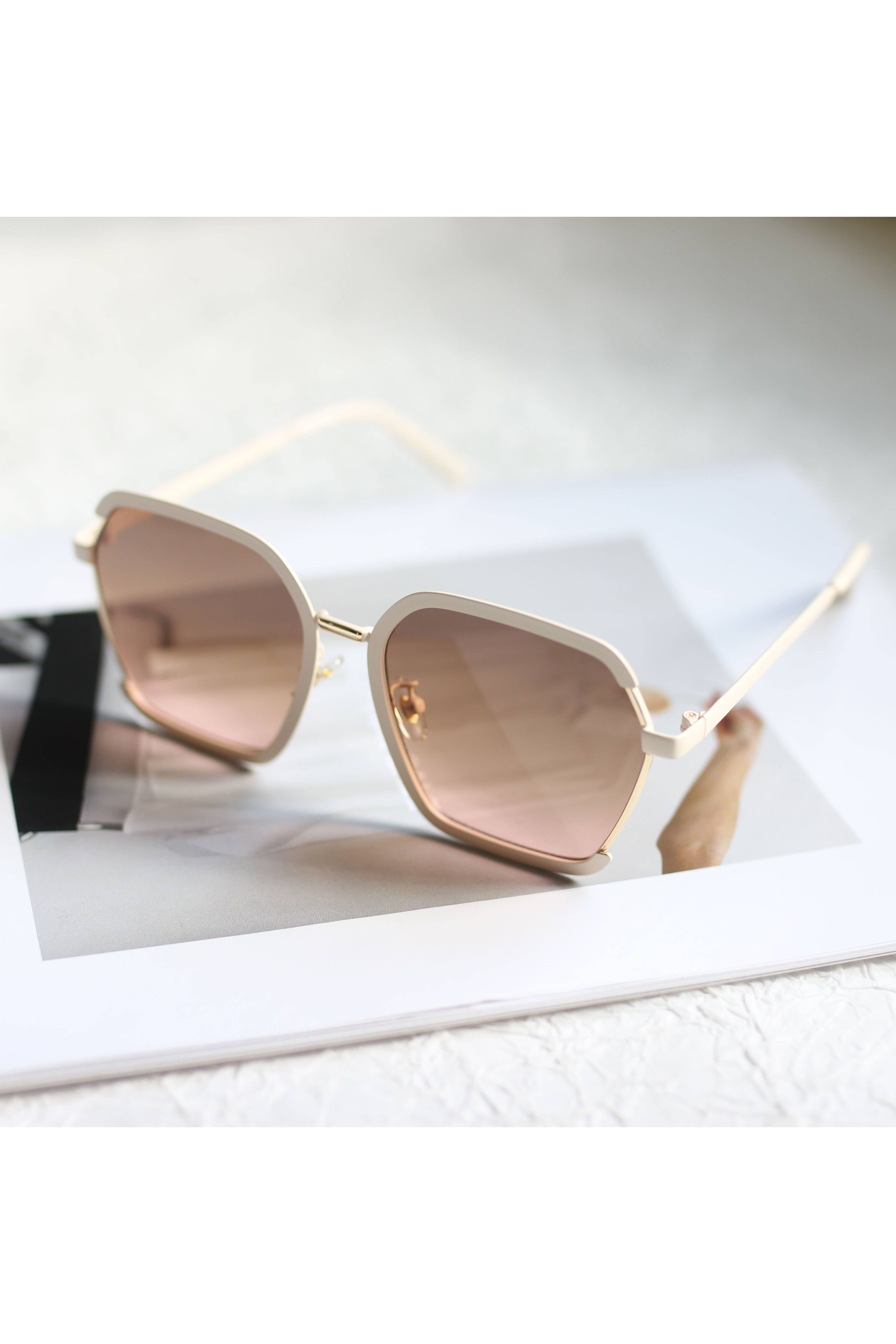 ESLEY - Wholesale Zonnebril - Dames - A2311AOR58316 - RADIOZONNEBRILLEN4