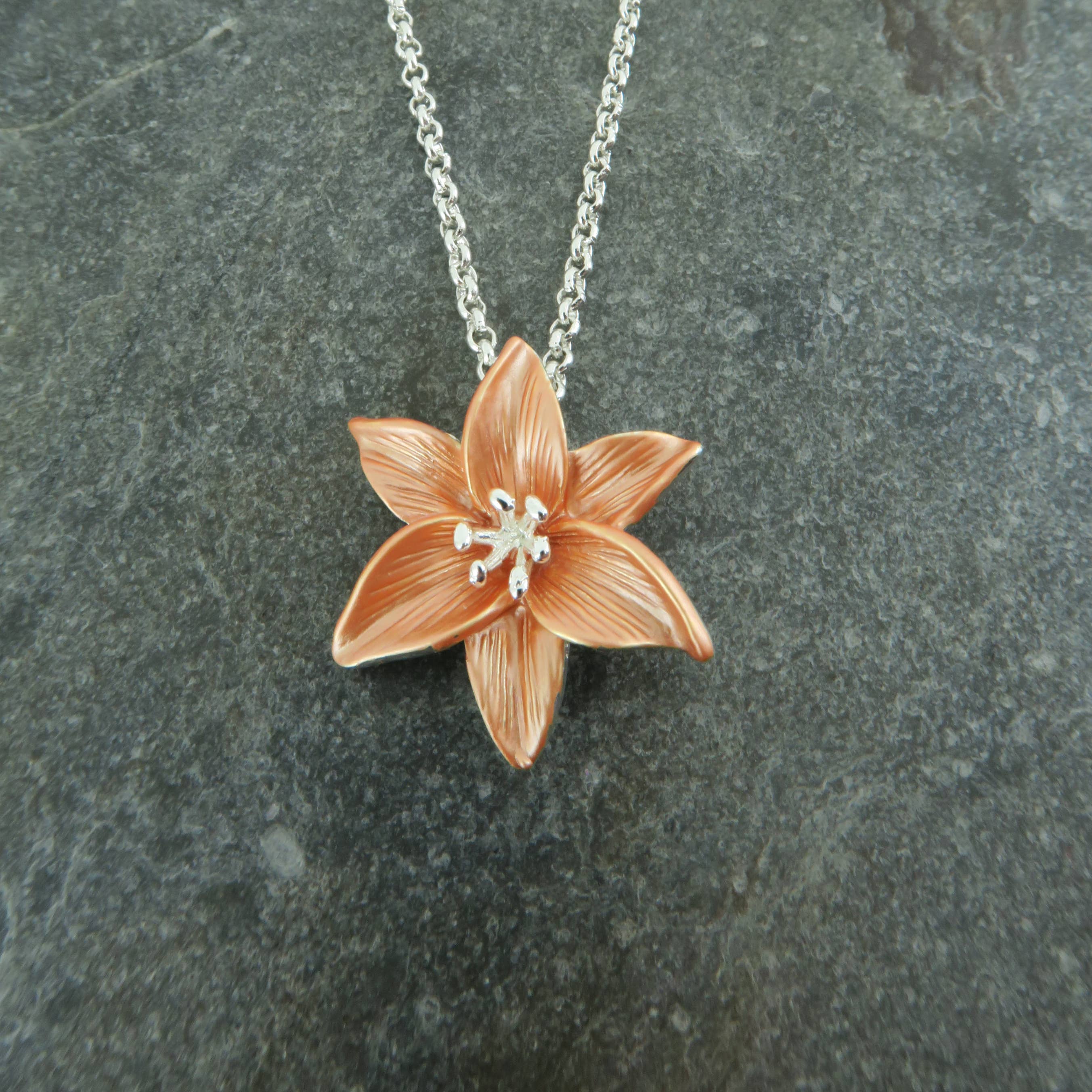 Alexander Thurlow & Co Ltd - Wholesale Pendant/Charm Necklace - Lily Orange Tiger Lily Flower Pendant Necklace1