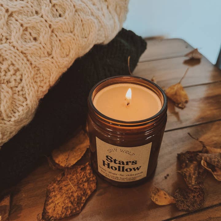 Shy Wolf Candles - Wholesale Jar/Filled Candle - Stars Hollow1