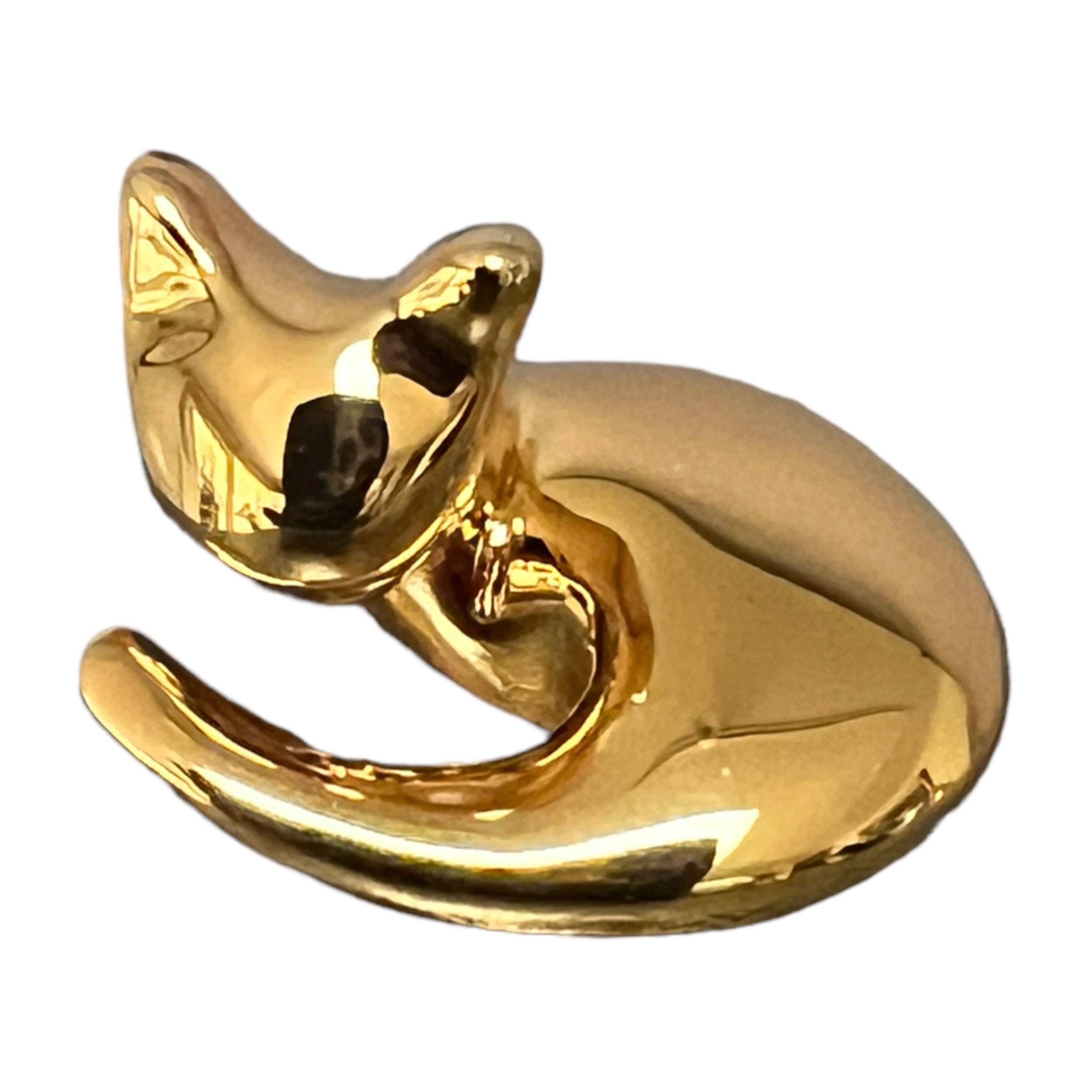 Yenny Cocq llc - Wholesale Sculpture - Curled up cat4