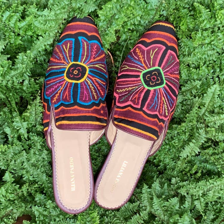 Mola Mules Flowers Size 39 Flat for wholesale by Liliana Pardo Atelier