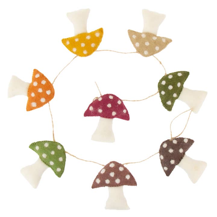 Global Crafts - Wholesale Bunting/garland - Mushroom Harvest Handmade Felt Garland