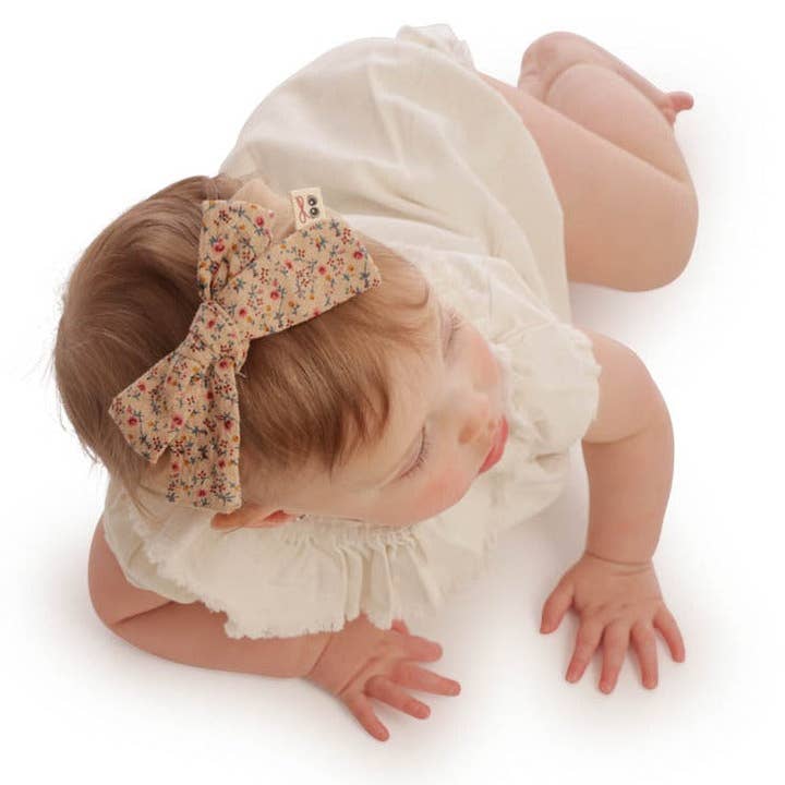 Bandeau Floral Bébé Tout-Petit pour la vente par Heirlooms New York