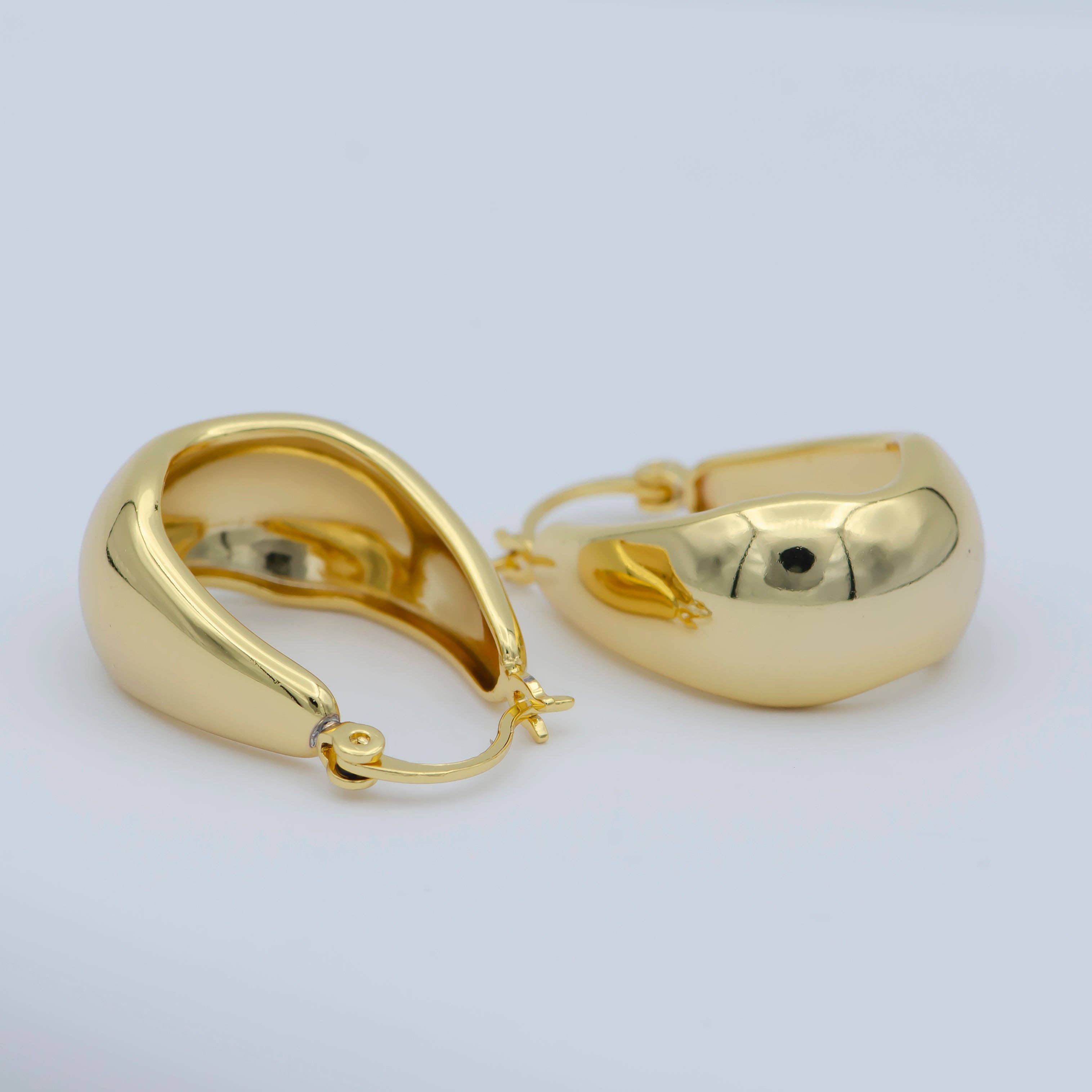 Aim Eternal - Wholesale Hoop Earrings - 24k Gold Filled Thick Hoops - Gold Thick Hoop Earrings - Chunky Thick Hoops - Light Weight Hoops Dome Earring P2641