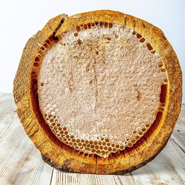 Balci Tahsin Premium Artisanal Karakovan Black Hive Honey - 1 Kg for wholesale by Aladdin